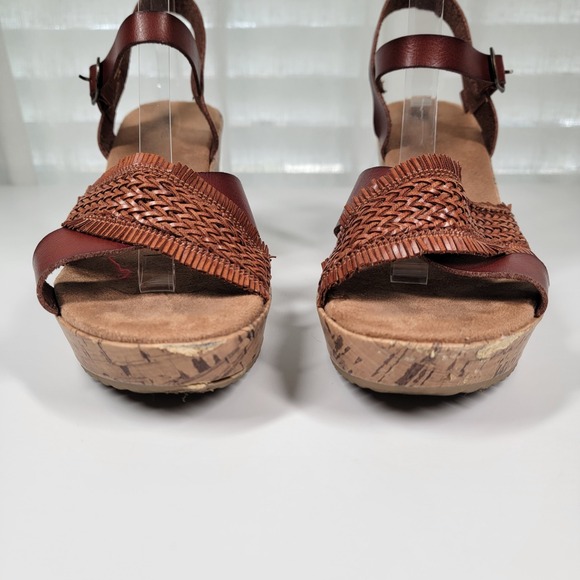 Maurices Brooklyn Brown Cork Wedge Heels Sandals Braided Faux Leather 10 M Shoes - Picture 4 of 14